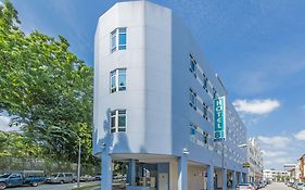 โรงแรม 81 โอซาก้า